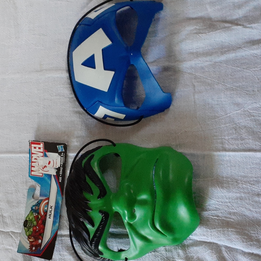 Marvel bundle - Picture 2 of 5